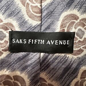 Sals Fifth Avenue tie necktie like new